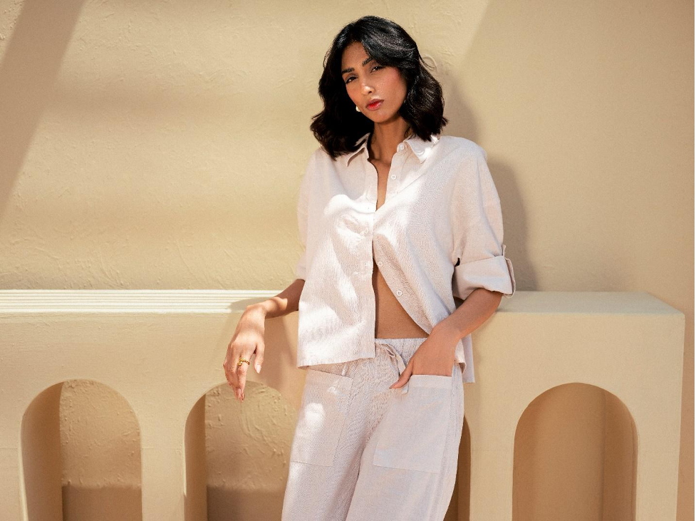 Soak the Summer Sun: Trendy Fits for Everyday Wear