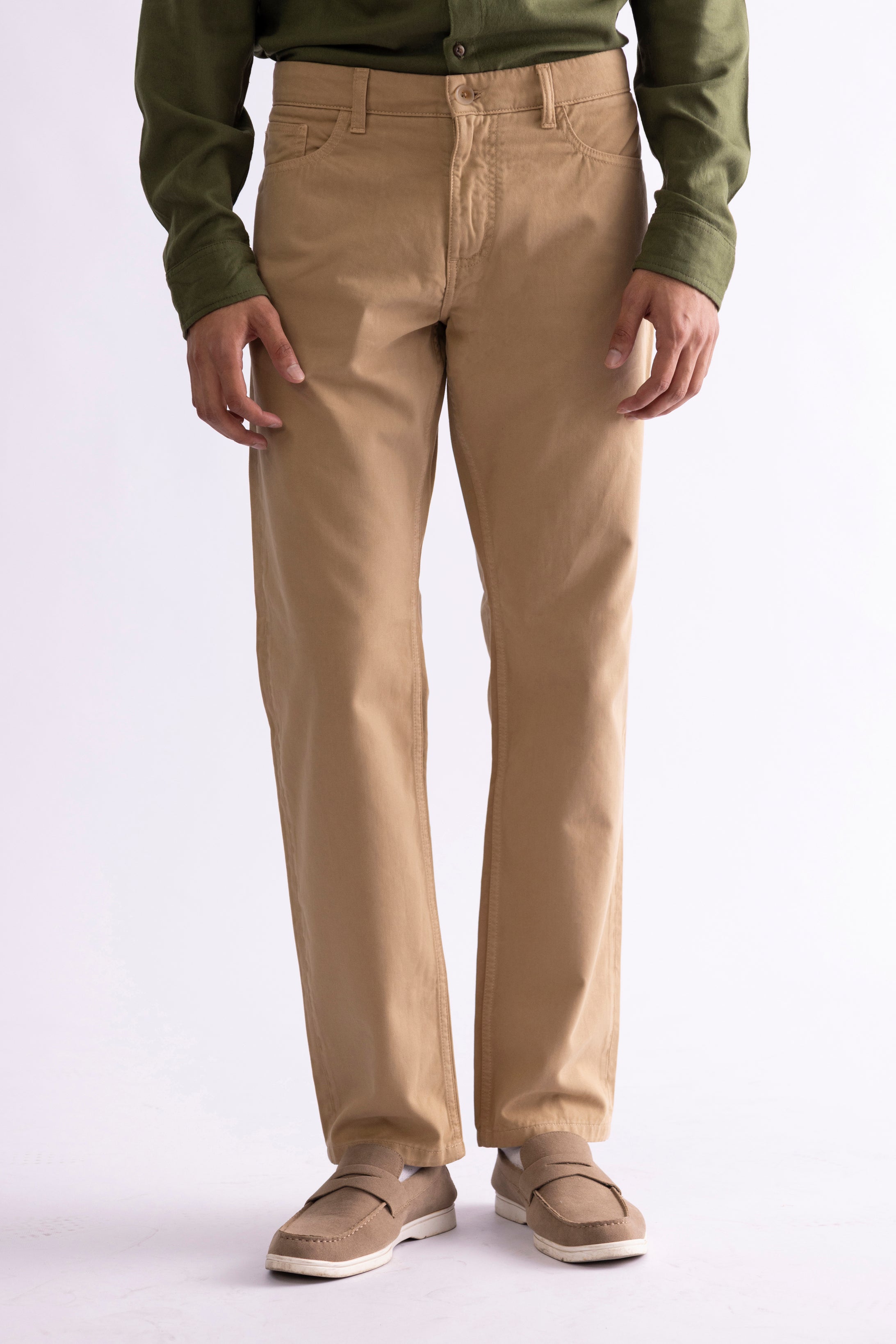#Color_Khaki