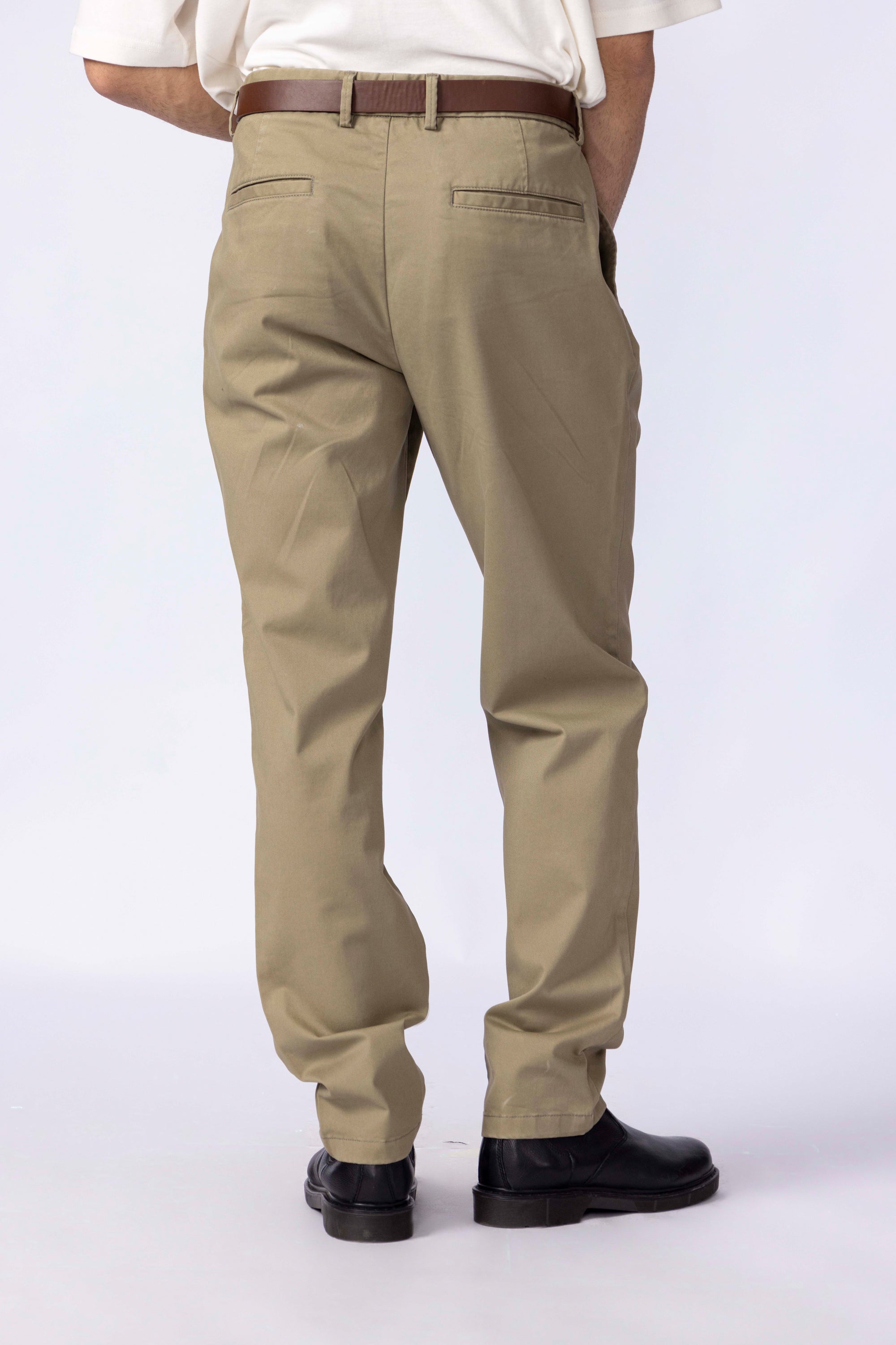 Men's Pleated Chino Pants With Belt