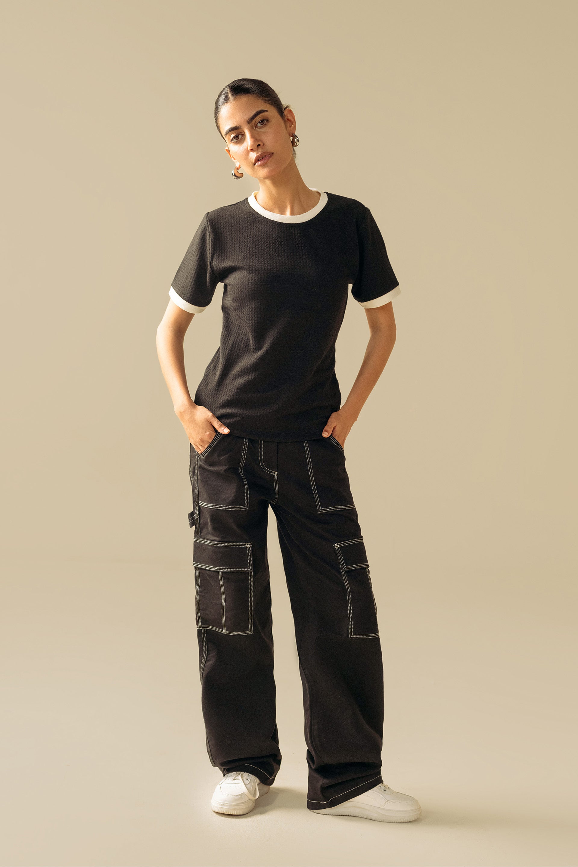 Waffle Texture T‐Shirt - Miles #Color_Black