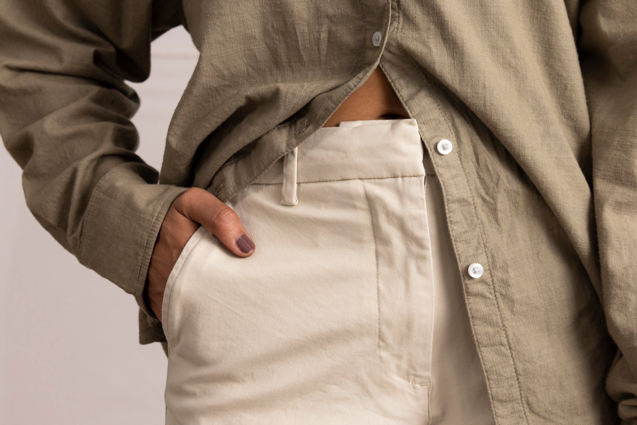 WIDE-LEG CHINO