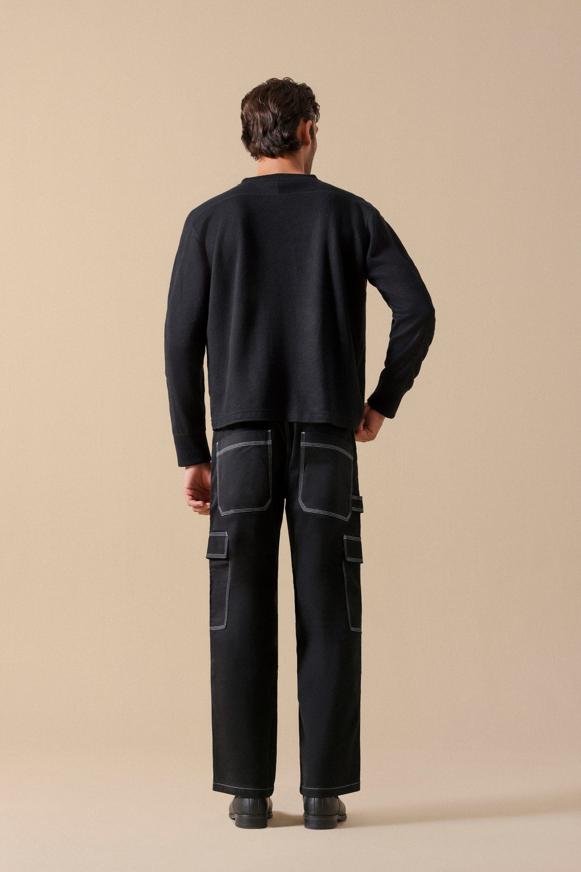 Black long sleeve t shirts for men #Color_Black