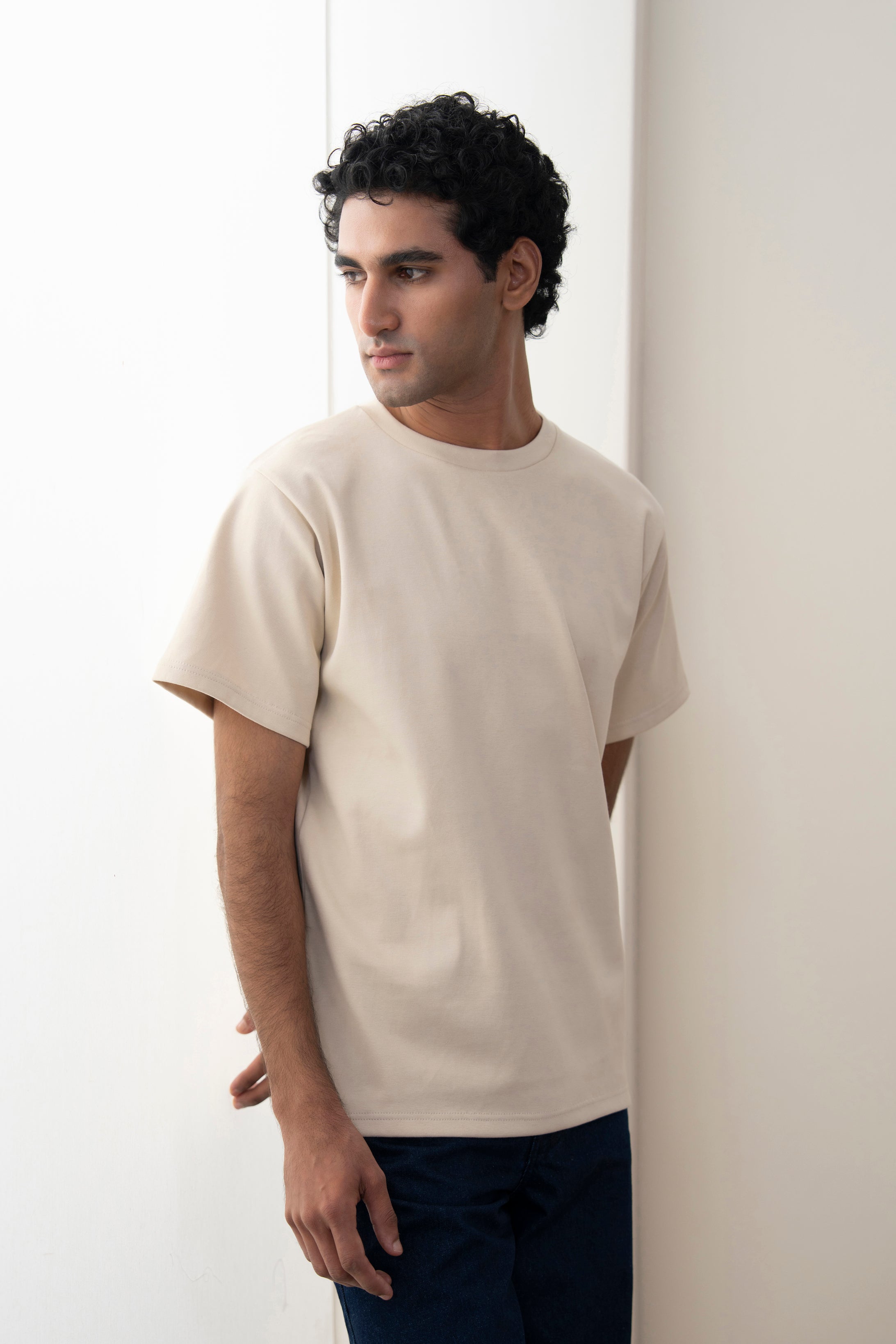 #Color_Beige